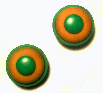 Three-Layer Cookie Buttons