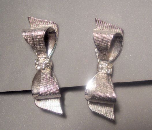 Coro Bow Earrings with Rhinestones