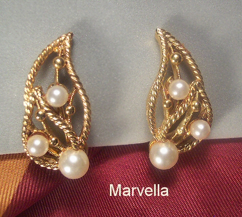 Marvella Imitation Pearl Leaf Earrings