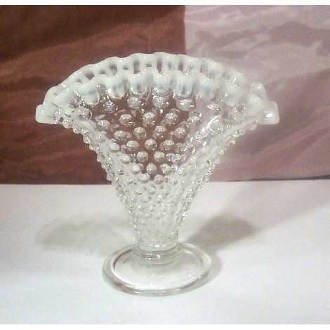 Fenton Sm French Opalescent Hobnail Fan Vase