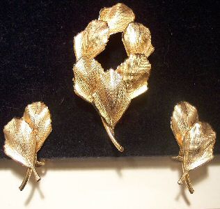 Golden Leaves Pin and Earrings
