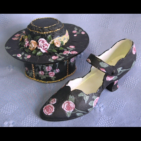 Victorian Style Hatbox and Shoe Figurines
