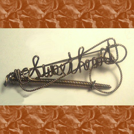 Handformed Wire Sweetheart Pin