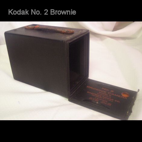 No 2 Eastman Kodak Brownie Camera Model D