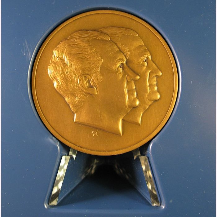 1973 Franklin Mint Nixon Agnew Inaugural Bronze Medal
